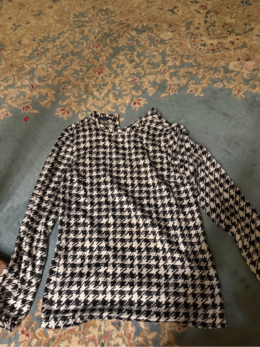Pendleton Black & White Houndstooth Print Blouse – Size 6